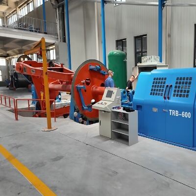 तार और केबल स्ट्रैन्डिंग के लिए कुंडल प्रकार की मशीन बिछाना 7 कोर बनाने का अपमानित तार घुमाव